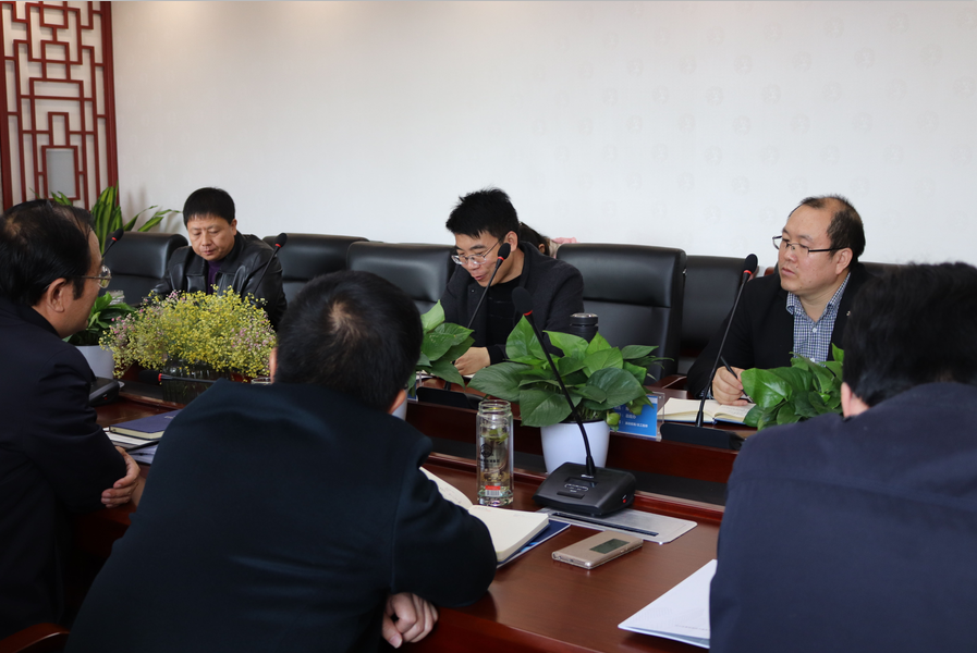 新華區(qū)區(qū)委書記劉建芳蒞臨宏星檢測考察調研