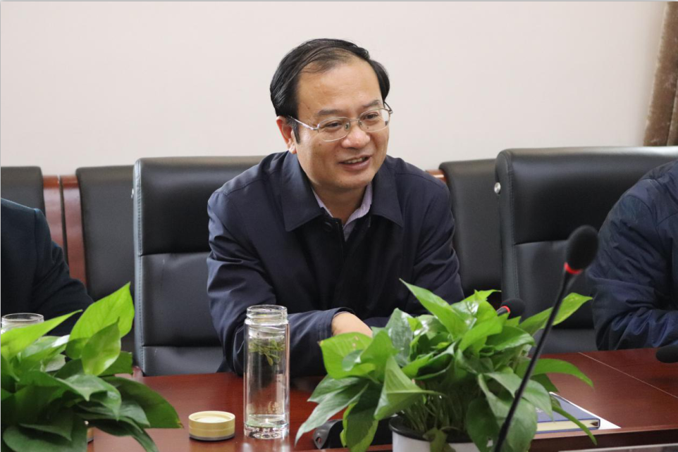新華區(qū)區(qū)委書記劉建芳蒞臨宏星檢測考察調研