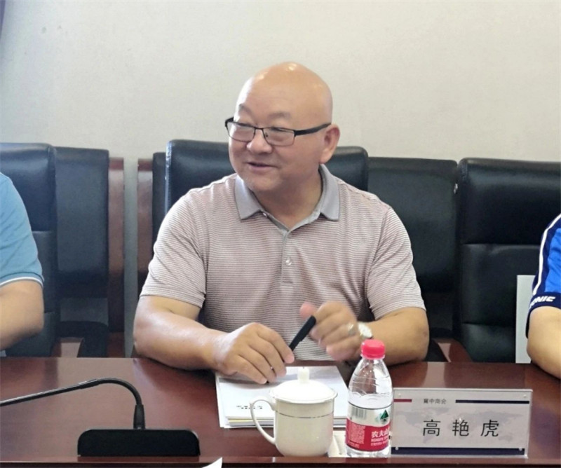 河北省冀中商會(huì)會(huì)長(zhǎng)高艷虎一行 蒞臨中宏集團(tuán)（CHIC）參觀交流